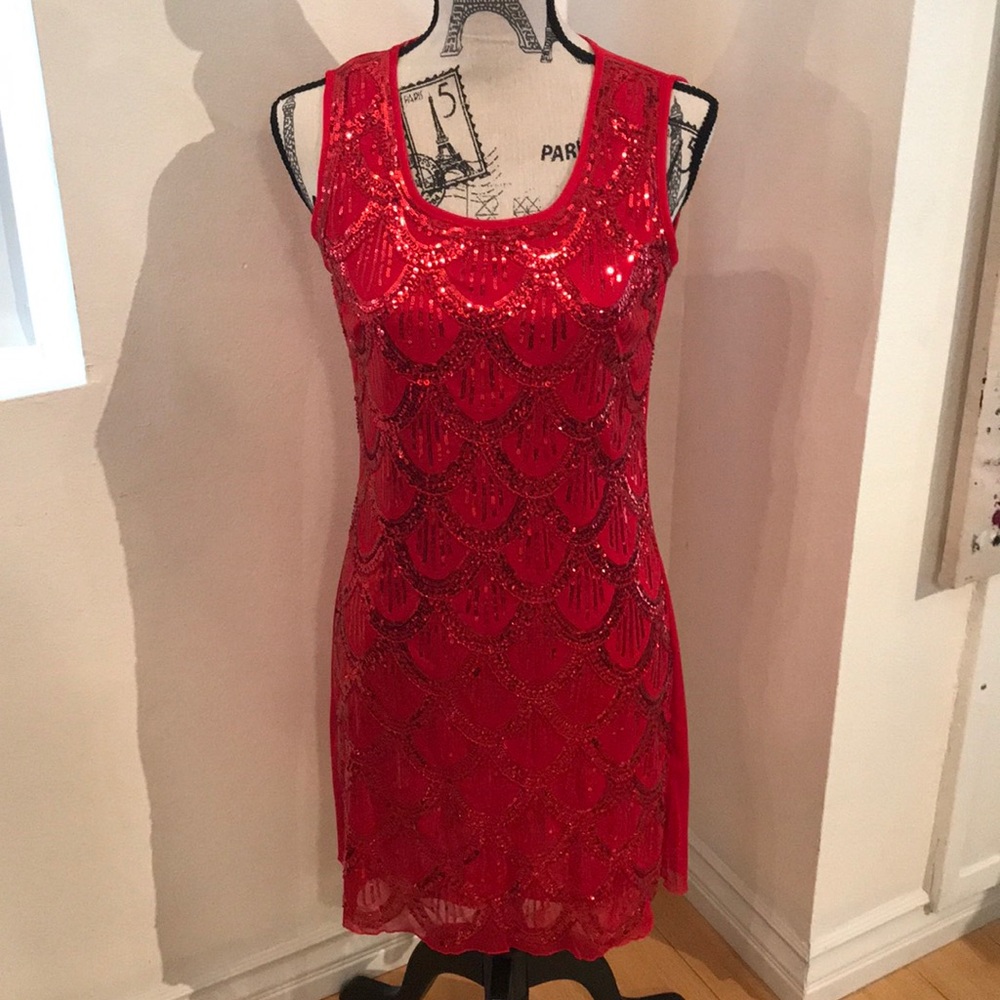 Red, gatsby-themed sequined dress